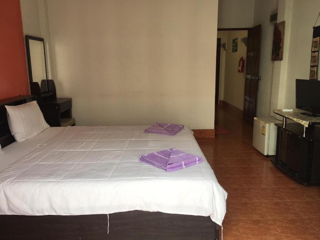 Hotel Lucky Banzaan Patong Zewnętrze zdjęcie