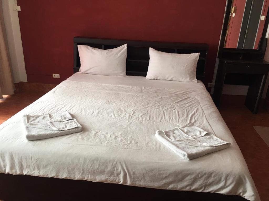 Hotel Lucky Banzaan Patong Zewnętrze zdjęcie